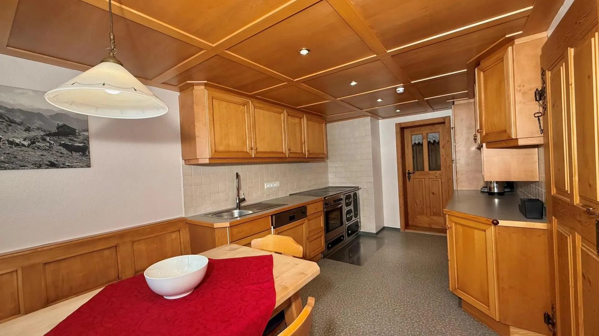 Ferienwohnung Poldi - Annehmlichkeiten Von 4-Sterne Familien- Und Wellnesshotel Viktoria Koennen Mitgenutzt Werden Oberstdorf Germany
